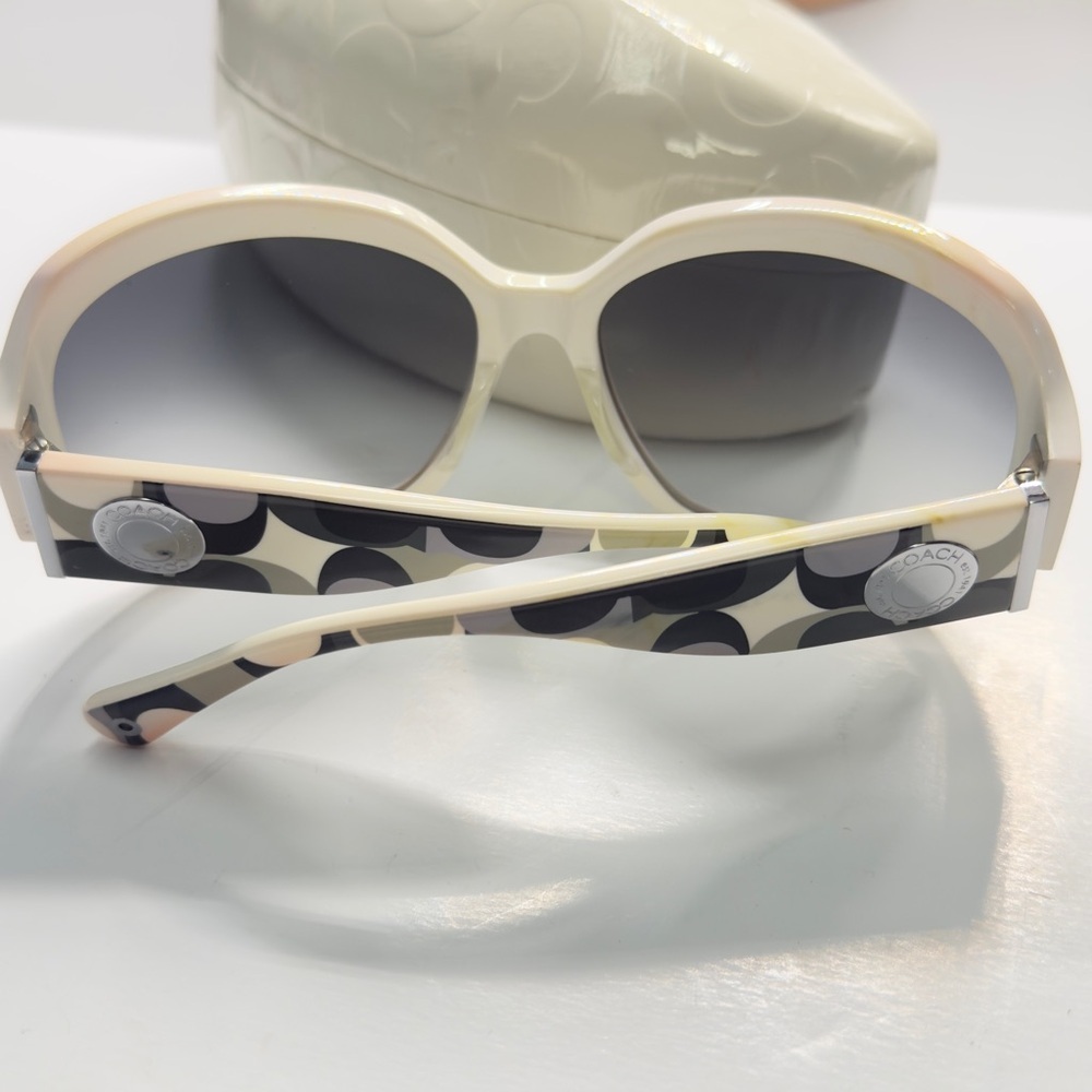 Coach White Oversize Arabella 58025 Sunglasses - Picture 5 of 15